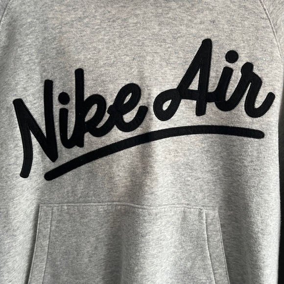 NIKE AIR Hoodie Women’s Medium Gray Sweatshirt Pullover Spell Out Logo. Size M - Picture 6 of 9